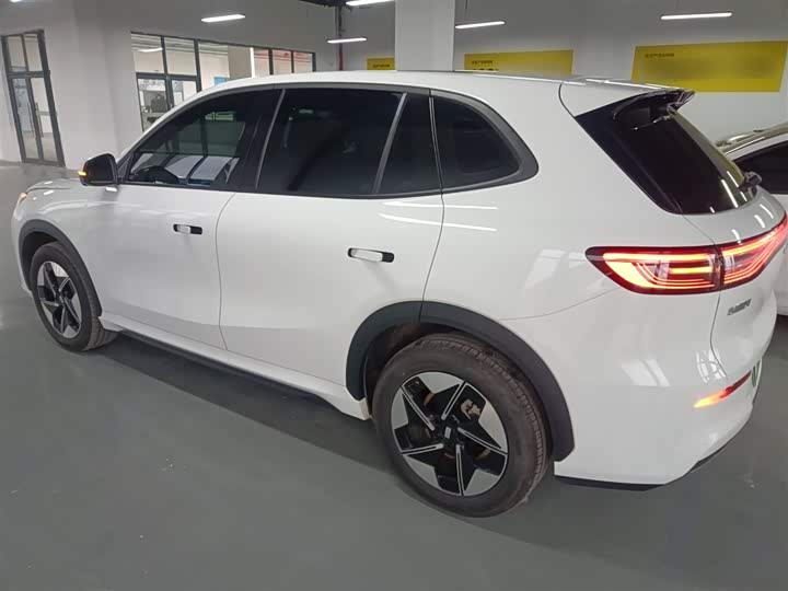 Фото 5 - Geely Galaxy E5