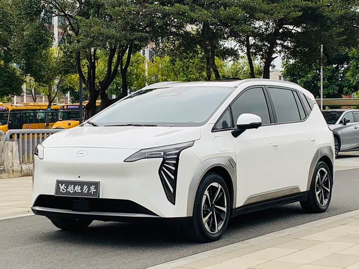 Фото 1 - GAC Aion Y