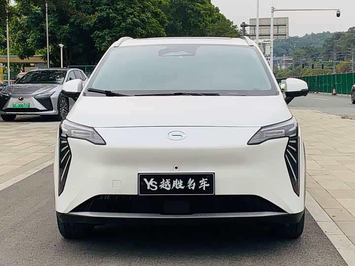 Фото 2 - GAC Aion Y