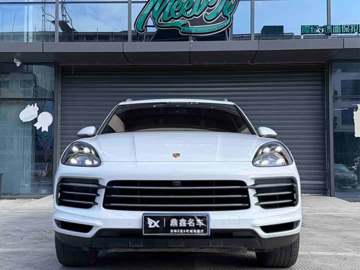 Фото 2 - Porsche Cayenne