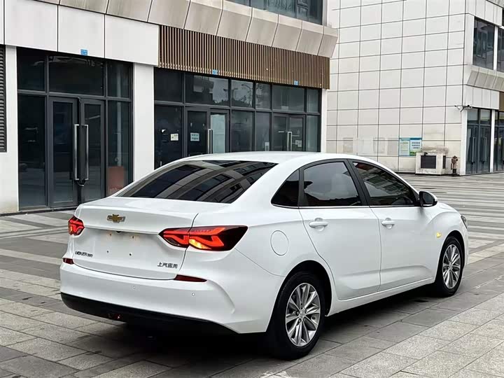 Фото 7 - Chevrolet Monza