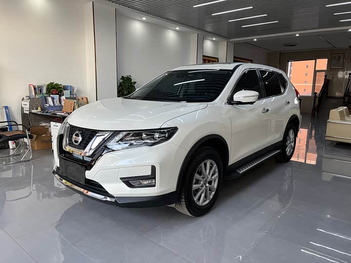 Фото 1 - Nissan X-Trail