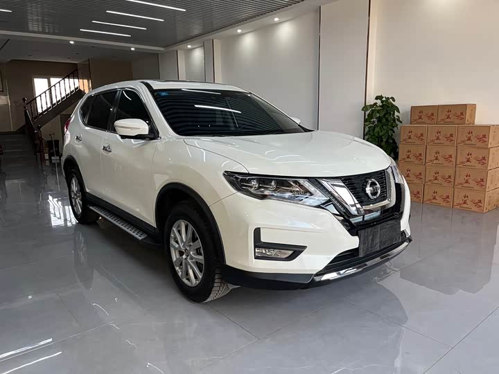 Фото 3 - Nissan X-Trail