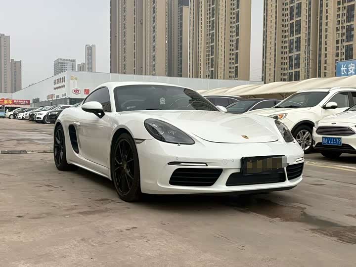 Фото 3 - Porsche 718