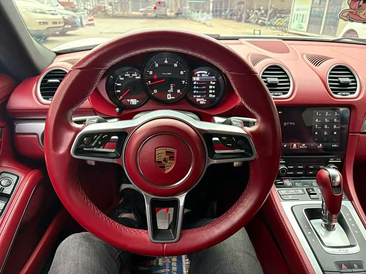 Фото 7 - Porsche 718