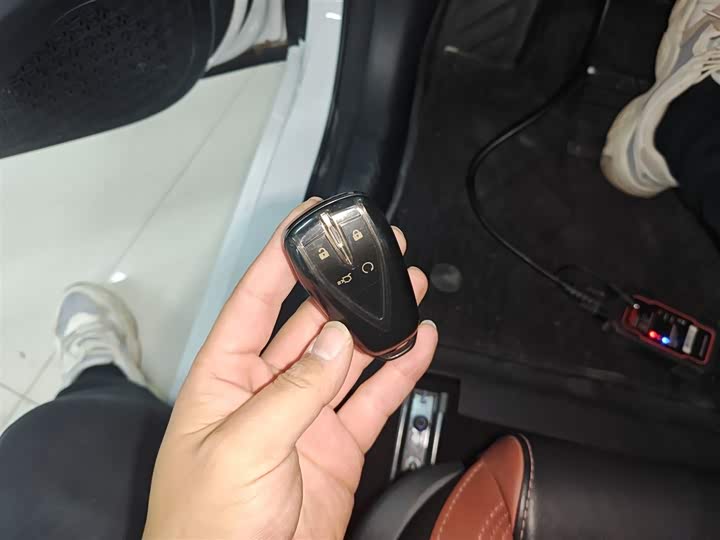 Фото 9 - Changan Eado Plus