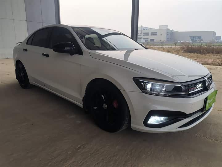 Фото 4 - Volkswagen Lamando L