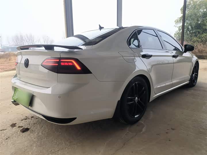 Фото 7 - Volkswagen Lamando L