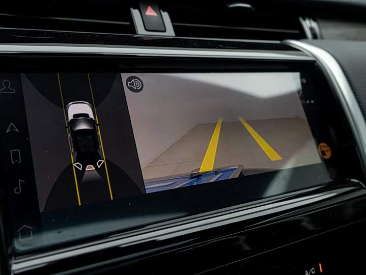 Фото 3 - Land Rover Discovery Sport