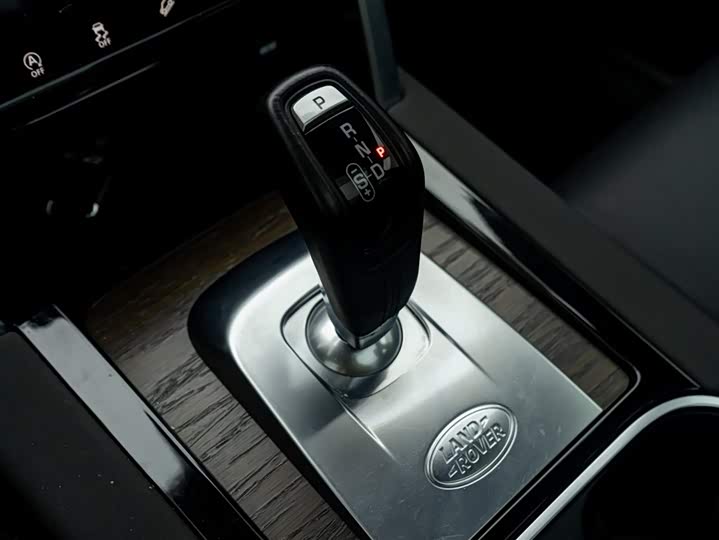 Фото 5 - Land Rover Discovery Sport