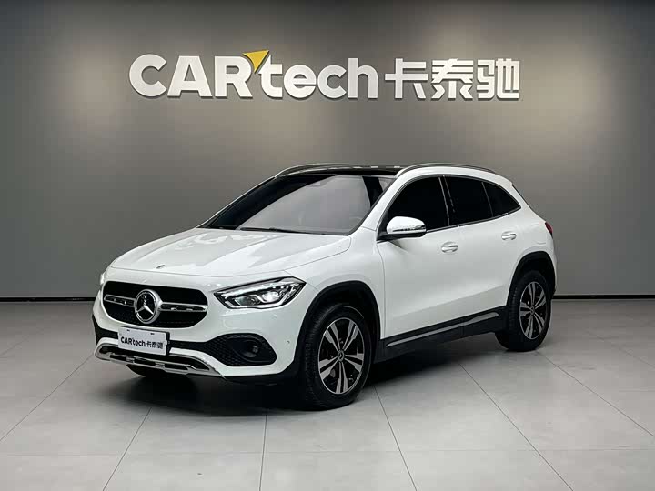 Фото 1 - Mercedes-Benz GLA-Class