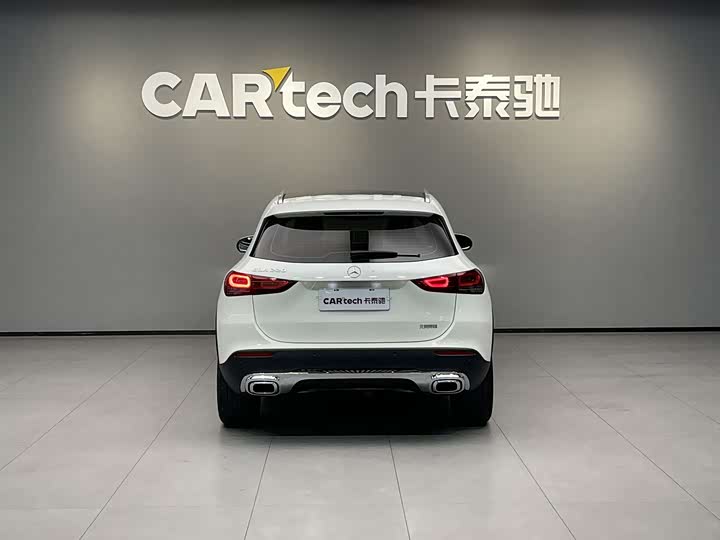 Фото 5 - Mercedes-Benz GLA-Class