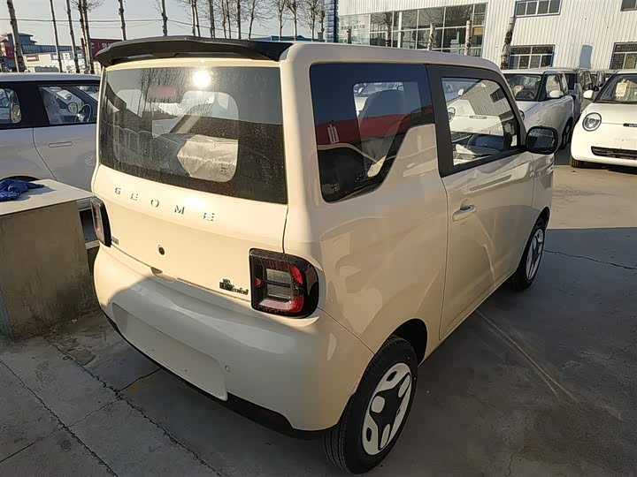 Фото 7 - Geely Galaxy Panda Mini