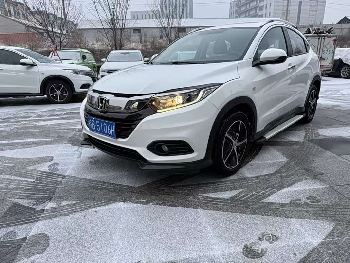 Фото 1 - Honda Vezel