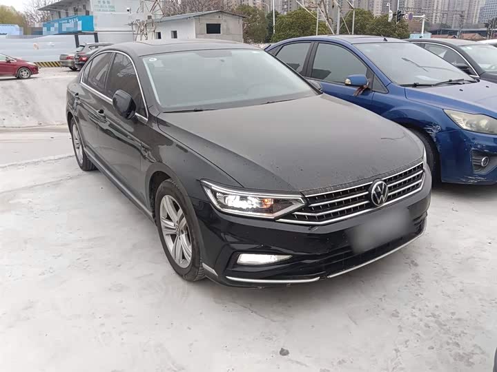 Фото 4 - Volkswagen Magotan