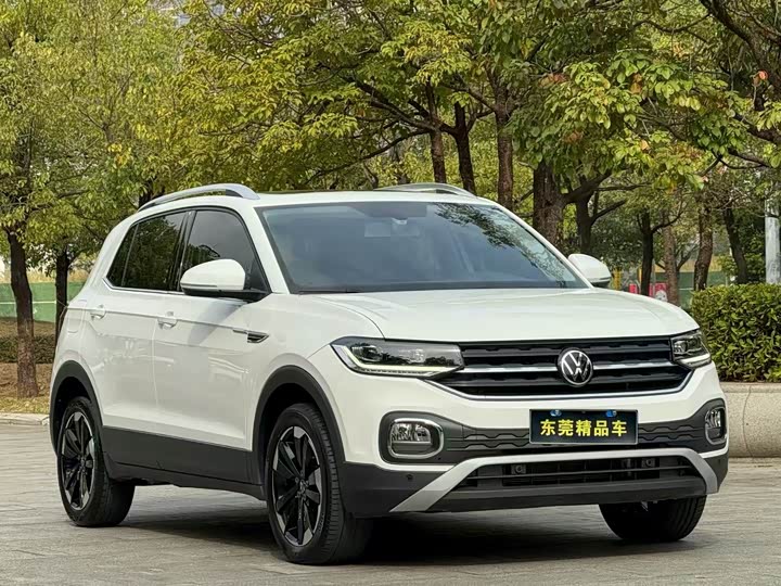 Фото 1 - Volkswagen Tacqua