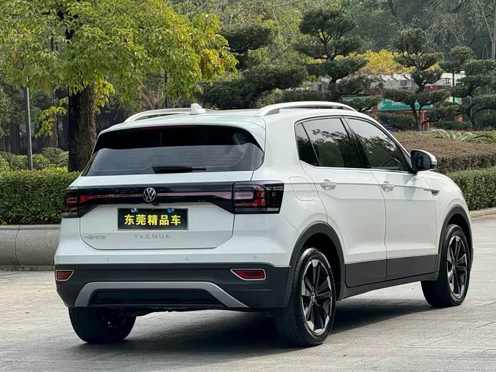 Фото 4 - Volkswagen Tacqua