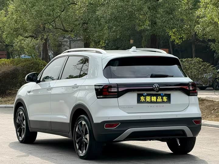 Фото 6 - Volkswagen Tacqua