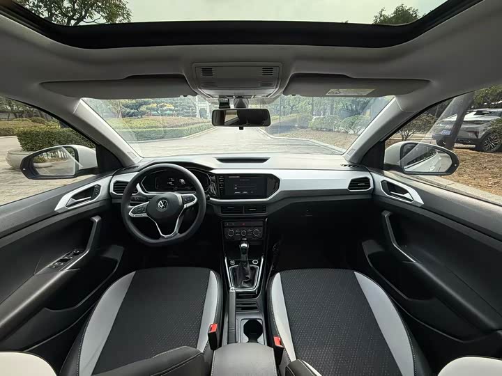 Фото 8 - Volkswagen Tacqua