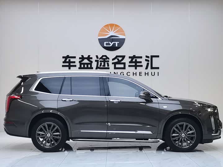 Фото 4 - Cadillac XT6