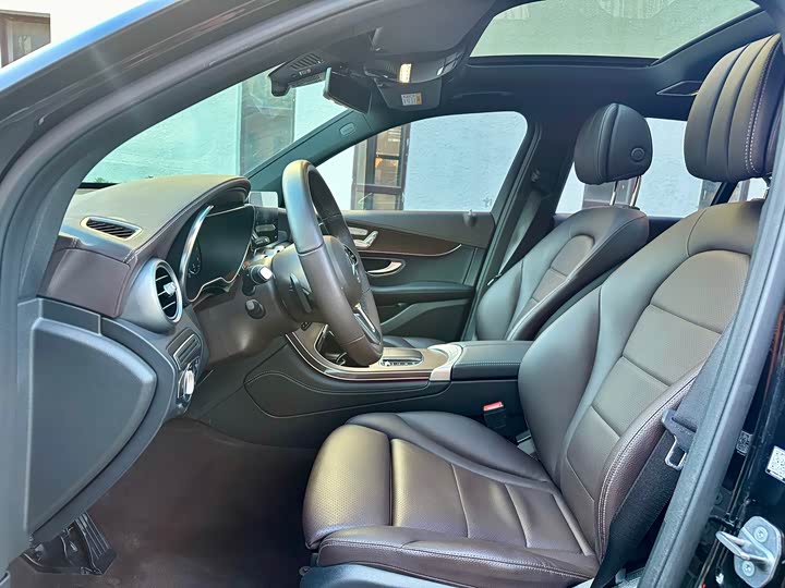 Фото 8 - Mercedes-Benz GLC-Class