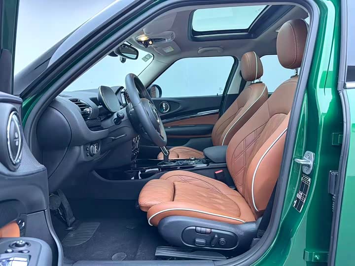 Фото 7 - Mini Clubman