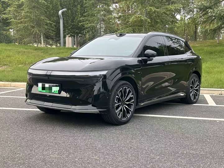 Фото 4 - Zeekr 7X