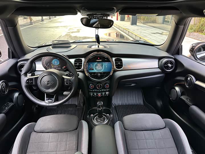 Фото 5 - Mini Mini JCW