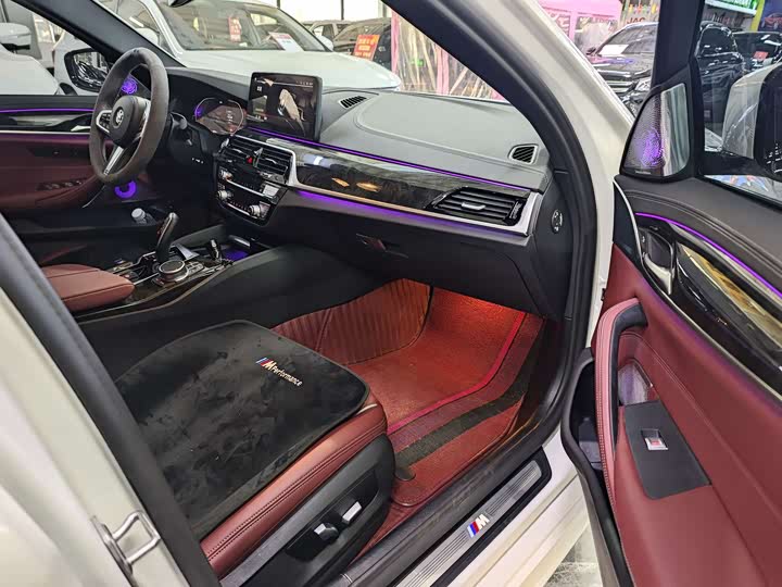 Фото 7 - BMW 5 Series