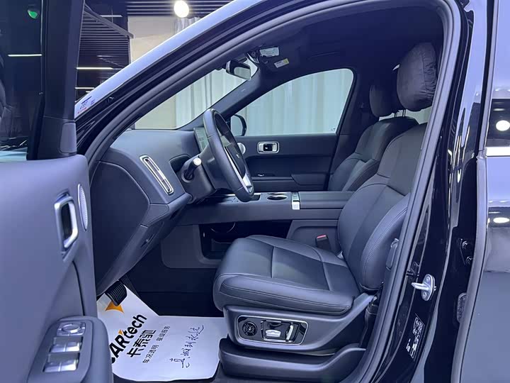 Фото 5 - LiXiang L9