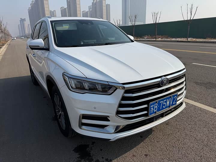 Фото 3 - BYD Song Pro