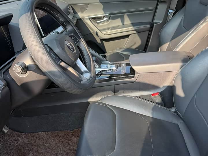 Фото 4 - BYD Song Pro