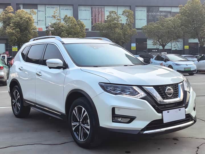 Фото 3 - Nissan X-Trail