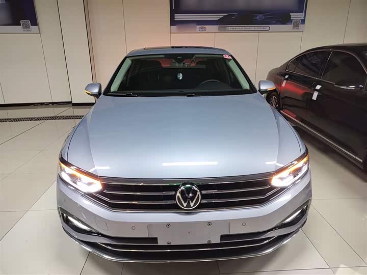 Фото 3 - Volkswagen Magotan