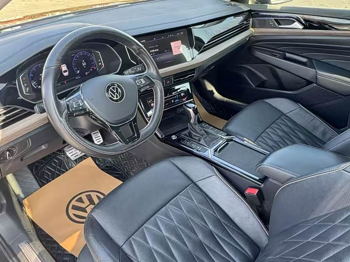 Фото 4 - Volkswagen Passat