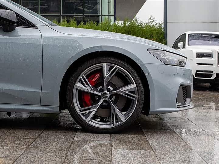 Фото 5 - Audi S7