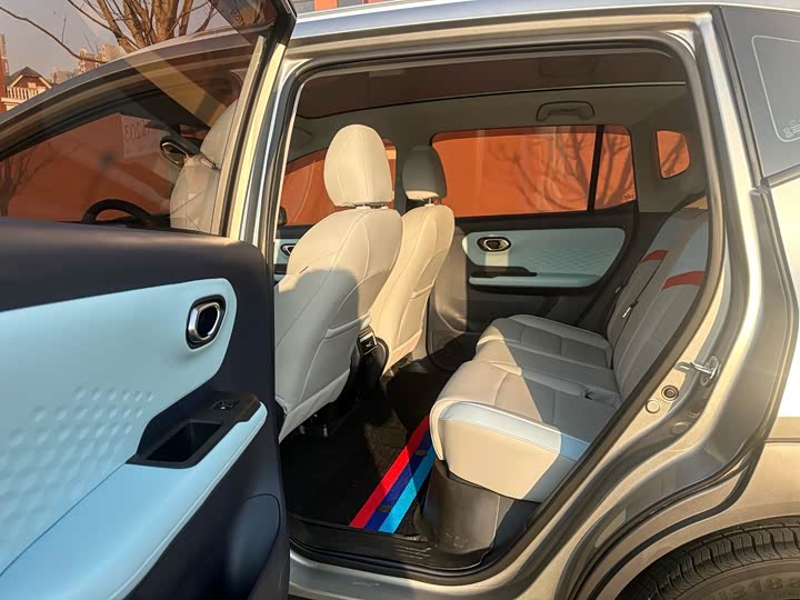 Фото 4 - GAC Aion Y