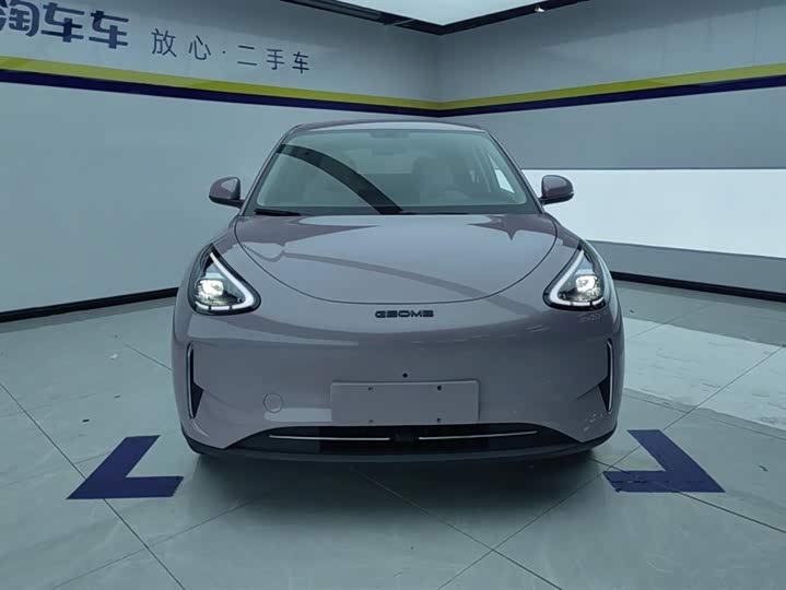 Фото 2 - Geely Galaxy Geome