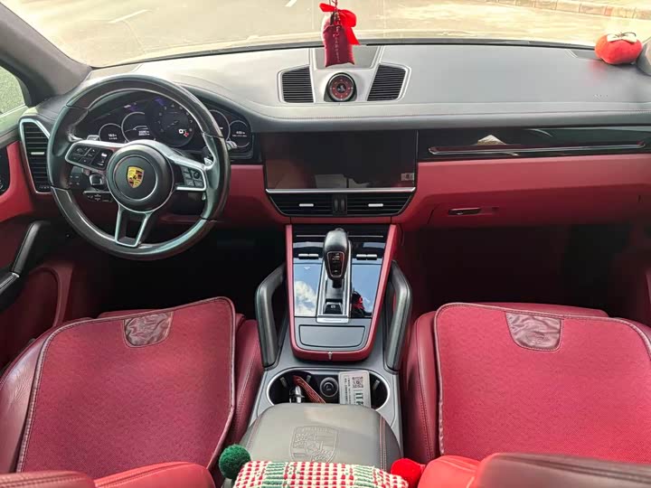 Фото 9 - Porsche Cayenne