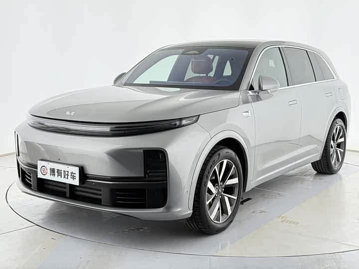 Фото 1 - LiXiang L7