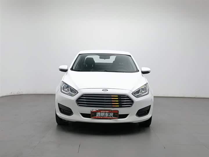 Фото 3 - Ford Escort