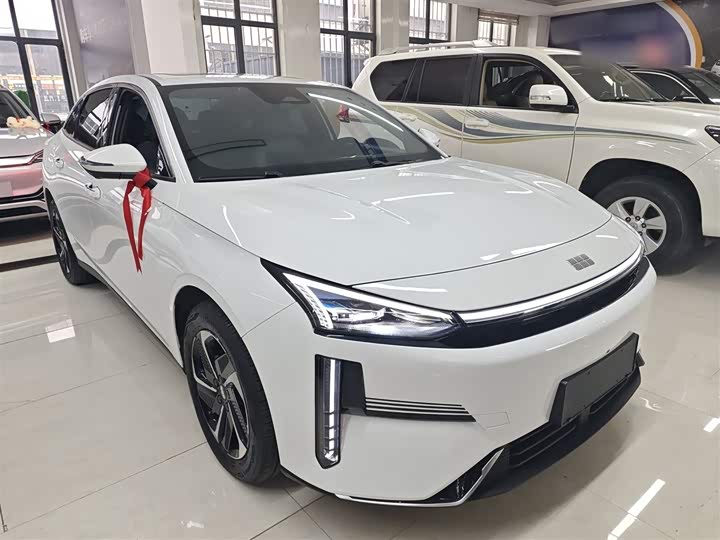 Фото 4 - Geely Galaxy L6