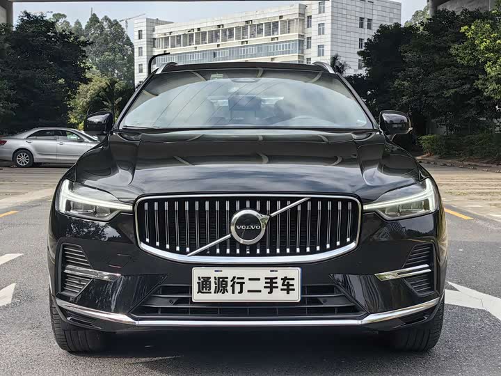 Фото 2 - Volvo XC60