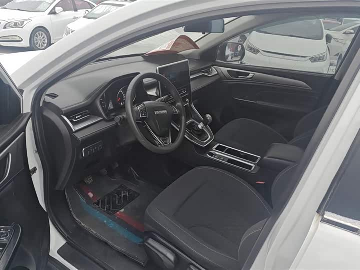 Фото 9 - Haval M6