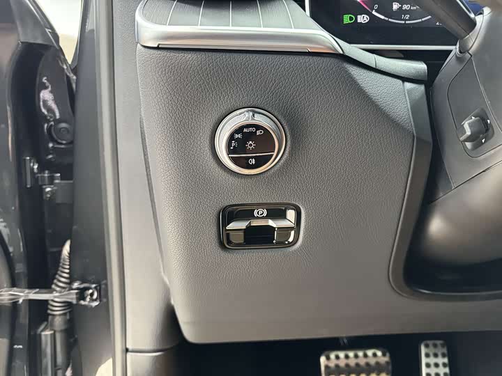 Фото 9 - Mercedes-Benz GLC-Class