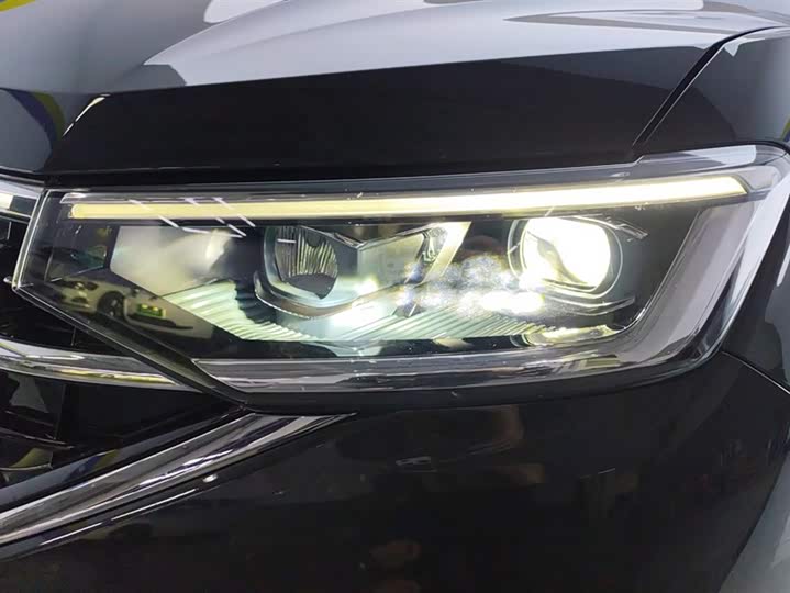 Фото 5 - Volkswagen Tayron