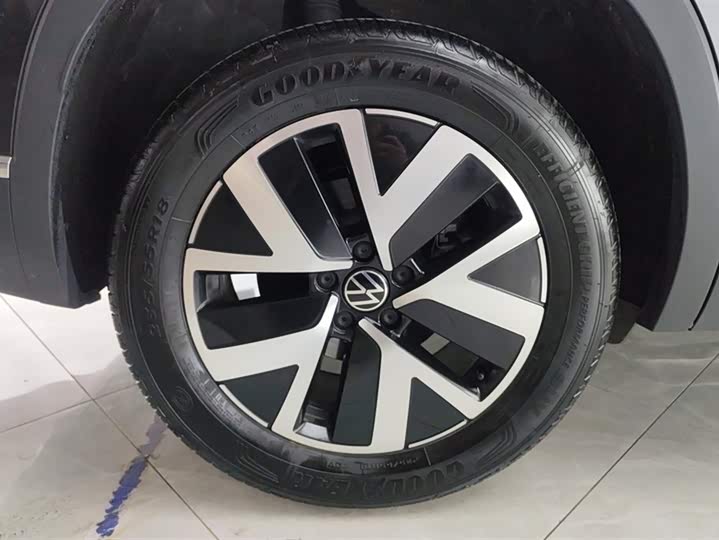 Фото 6 - Volkswagen Tayron