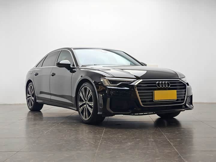 Фото 2 - Audi A6L