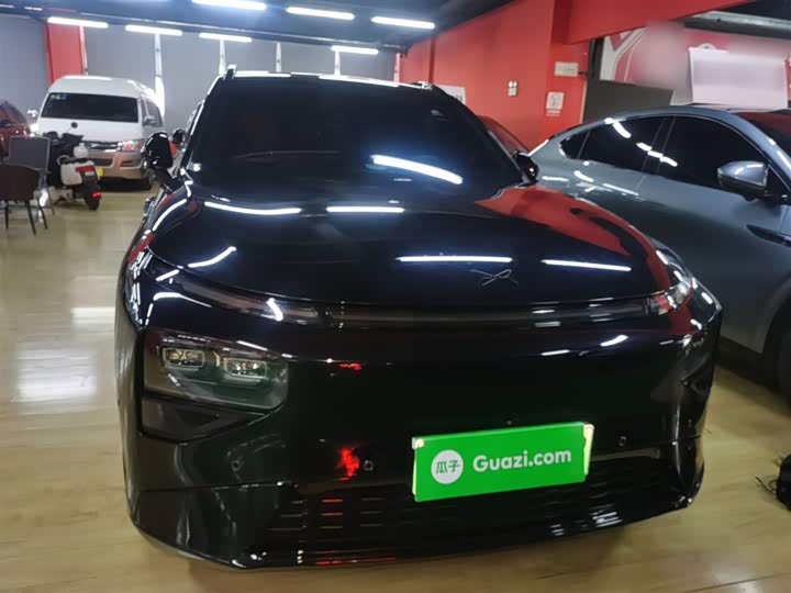 Фото 3 - XPeng G9