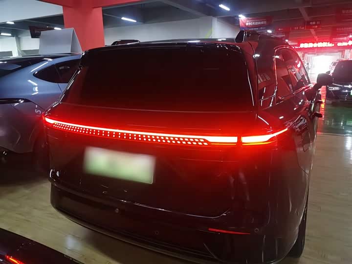 Фото 6 - XPeng G9